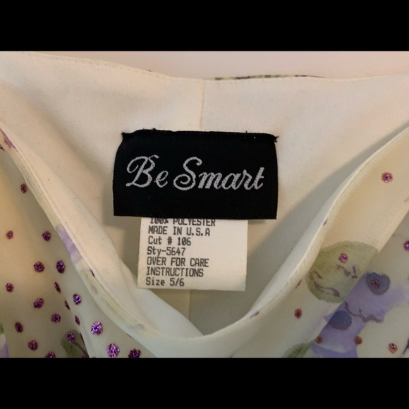 Beautiful dress - Picture 3 of 7